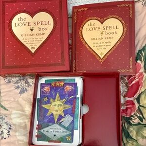The LOVE SPELL BOX 30 Cards & book of love SPELLS